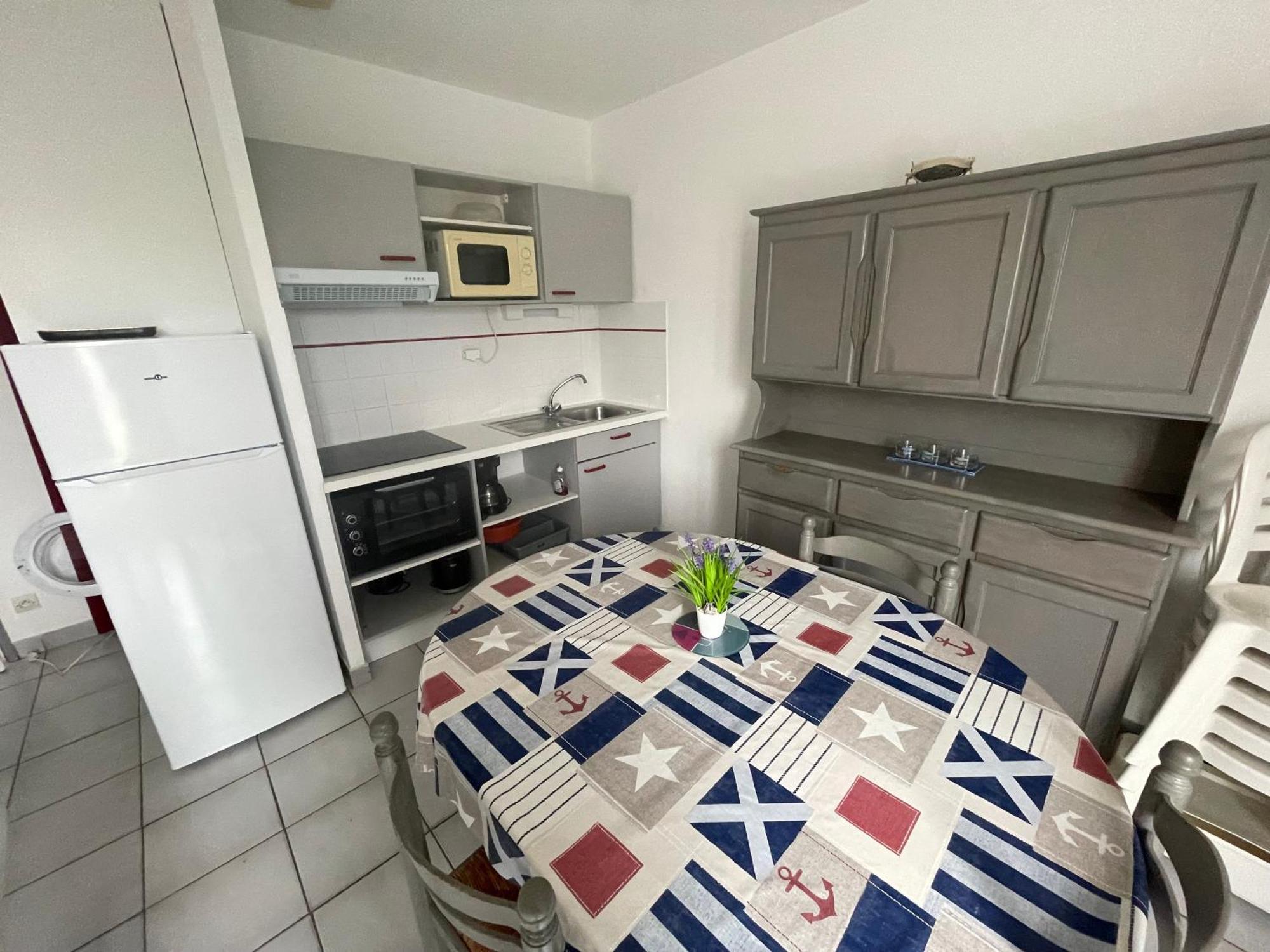 Maison Avec Jardin, 900M Plage, 2 Chambres, Parking Inclus, Animaux Acceptes - La Tranche-Sur-Mer - Fr-1-22-173 Εξωτερικό φωτογραφία